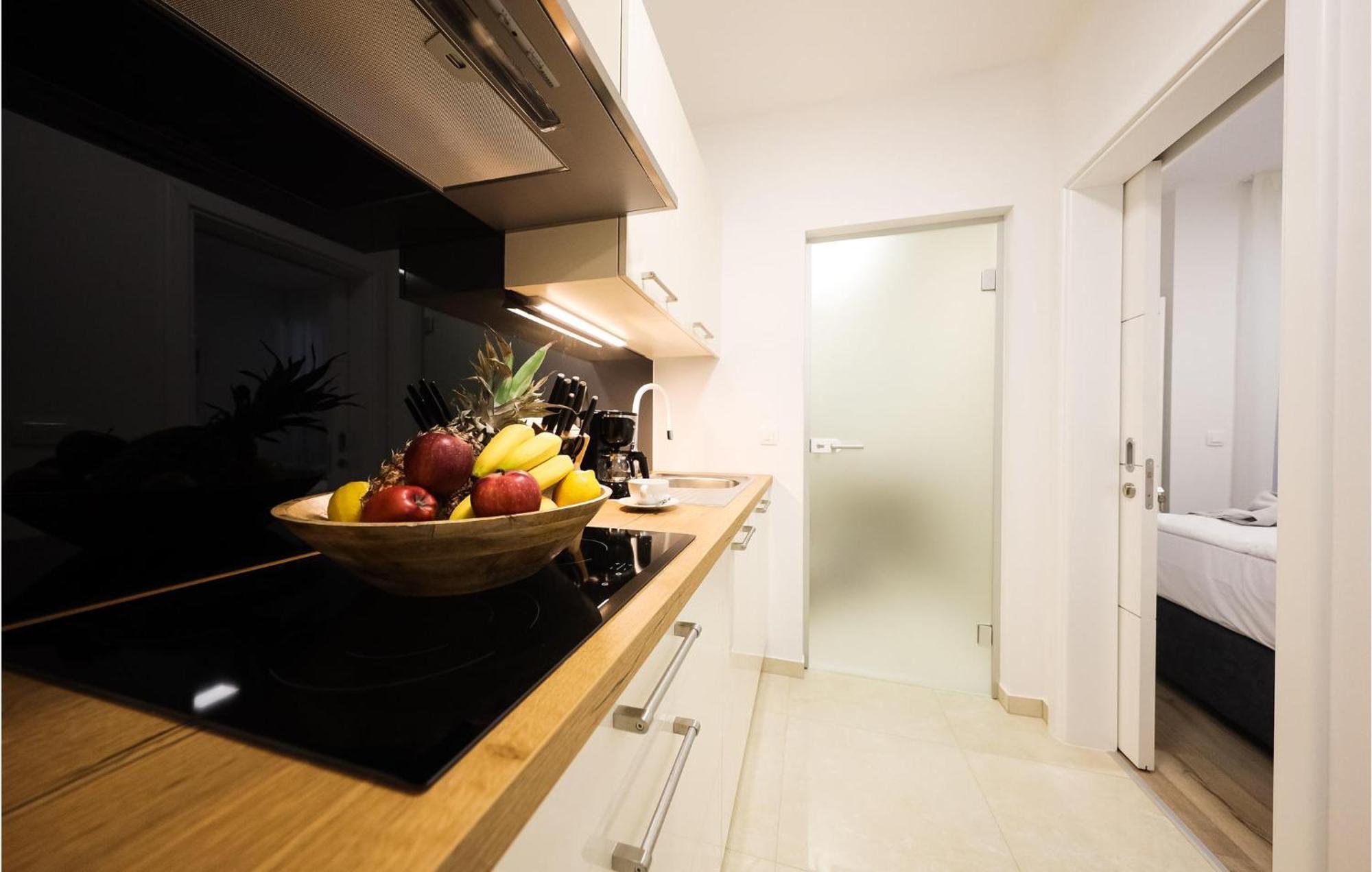 Lovely Apartment In Zadar With Wifi מראה חיצוני תמונה