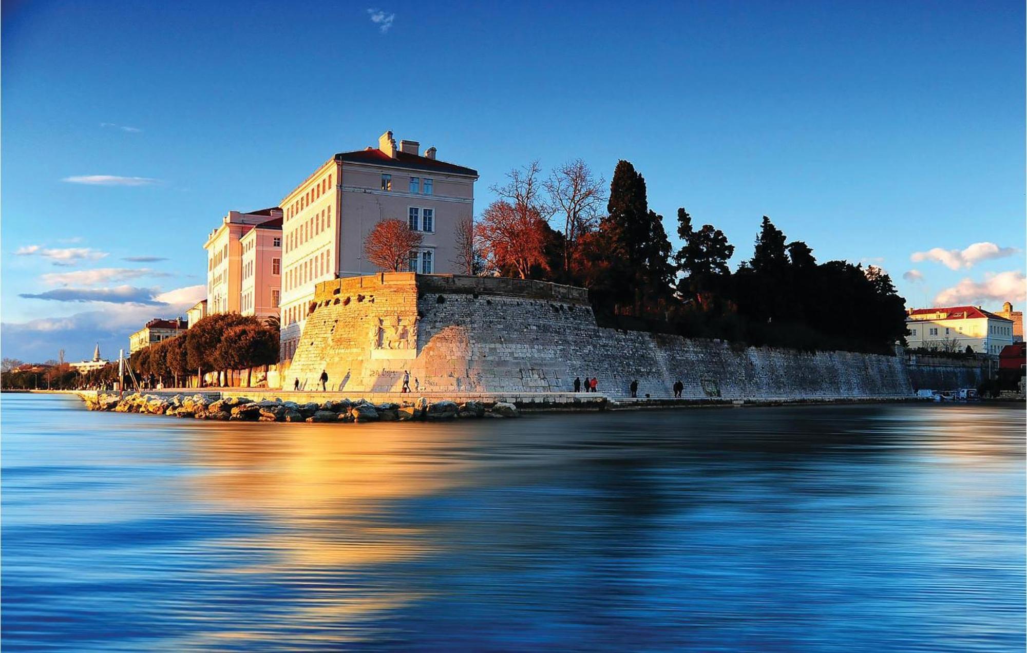 Lovely Apartment In Zadar With Wifi מראה חיצוני תמונה